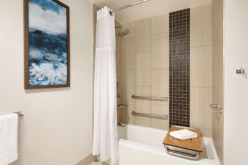 Embassy Suites by Hilton Monterey Bay-Seaside image 14