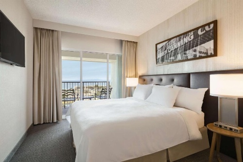 Embassy Suites by Hilton Monterey Bay-Seaside image 21