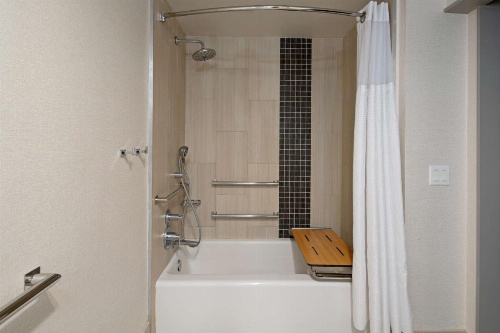Embassy Suites by Hilton Monterey Bay-Seaside image 30