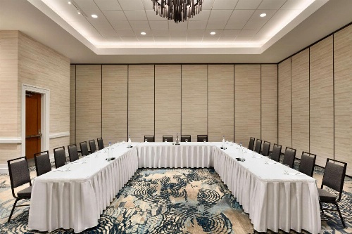 Embassy Suites by Hilton Monterey Bay-Seaside image 4